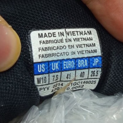 کفش اورجینال میزانو مدل - Wave Bolt 3