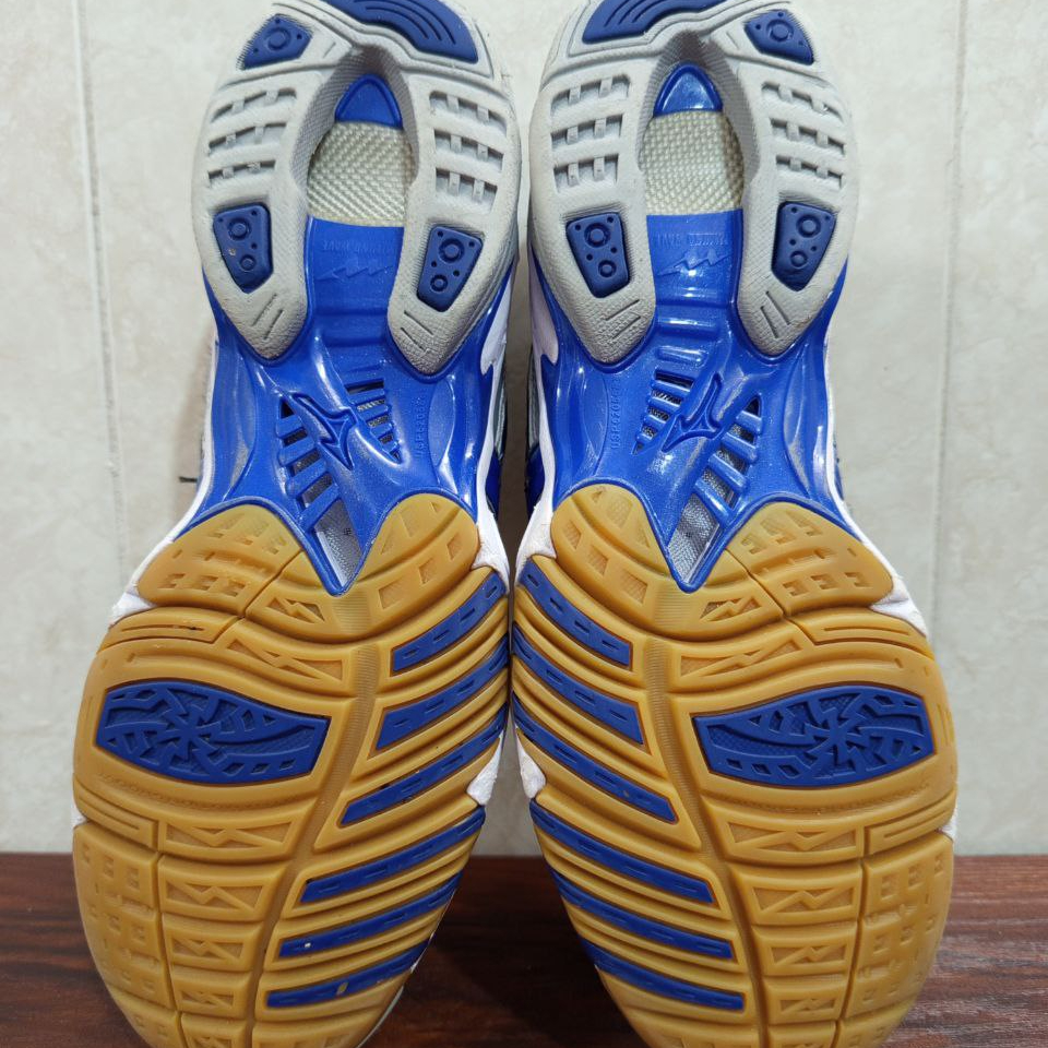 کفش اورجینال میزانو مدل - Wave Bolt 3